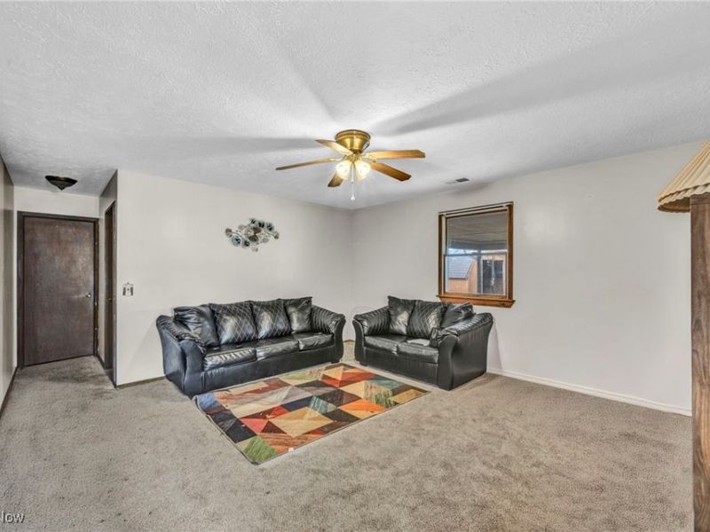 113 Coronado Court, Elyria, OH 44035 Photo 6