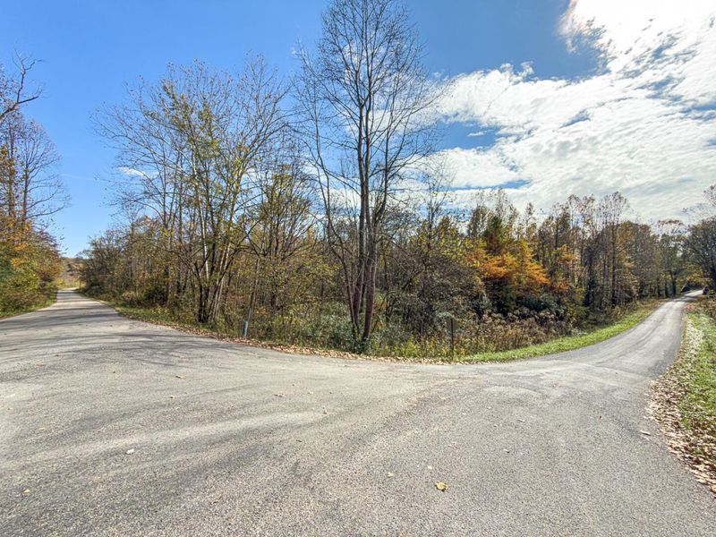 00 Hawk Station Road, Vinton, OH 45686 Photo 5