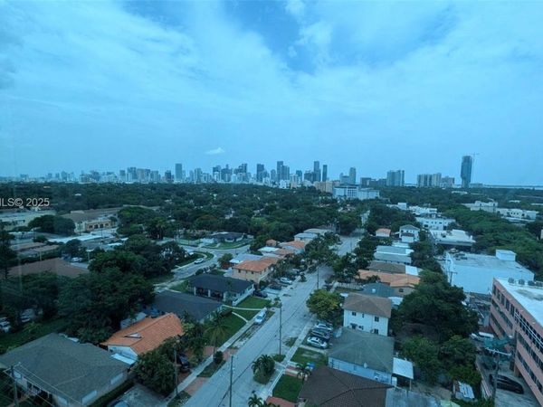 1401 SW 22nd St, Unit 1405, Miami, FL 33145