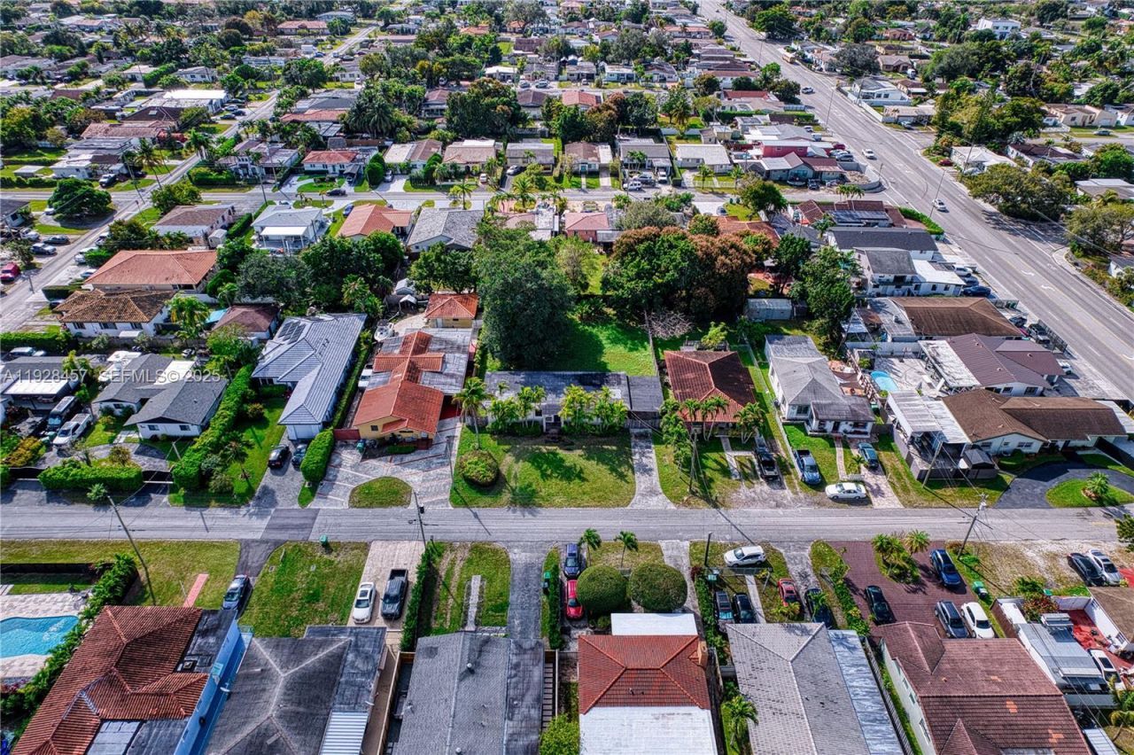 6550 SW 27th St, Miami, FL 33155 Photo