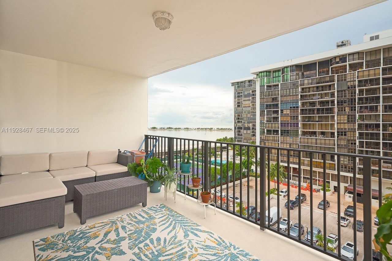 1901 Brickell Ave, Unit B905, Miami, FL 33129 Photo