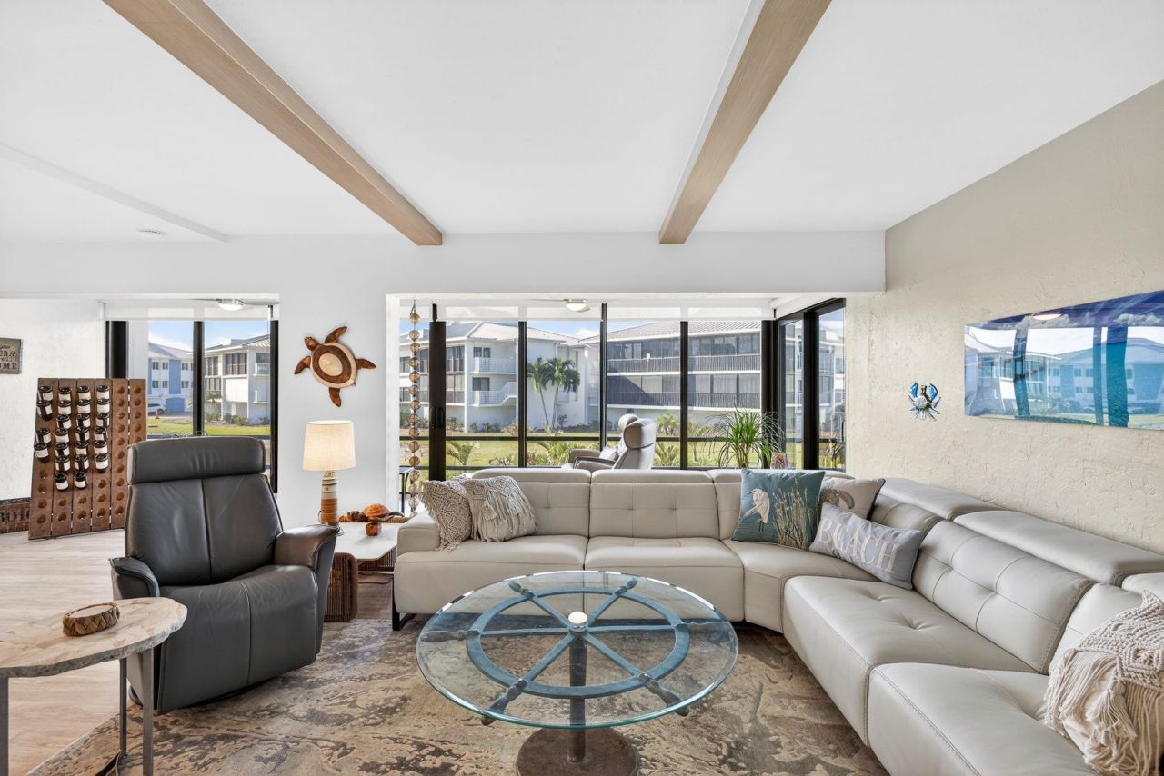 1341 Middle Gulf Dr, Unit 2A, Sanibel, FL 33957 Photo