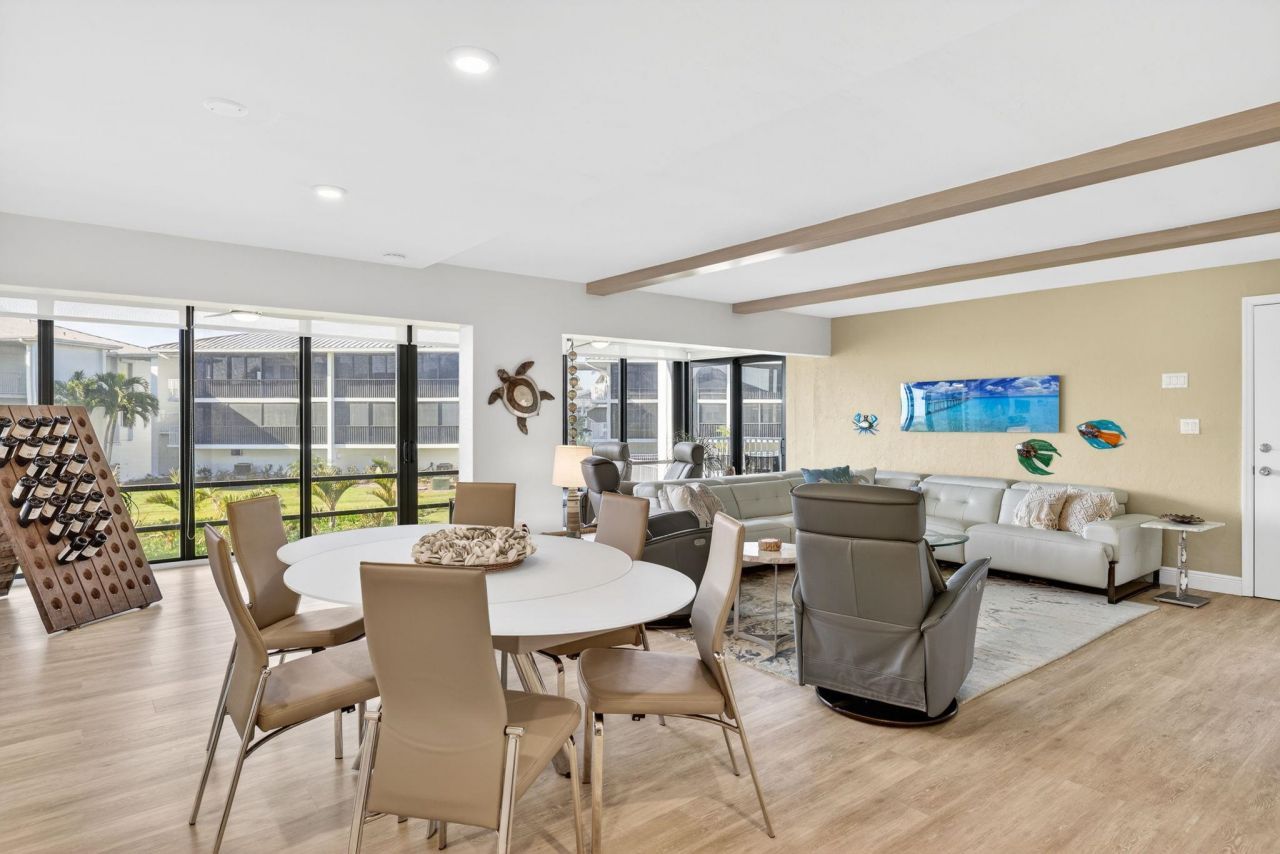 1341 Middle Gulf Dr, Unit 2A, Sanibel, FL 33957 Photo