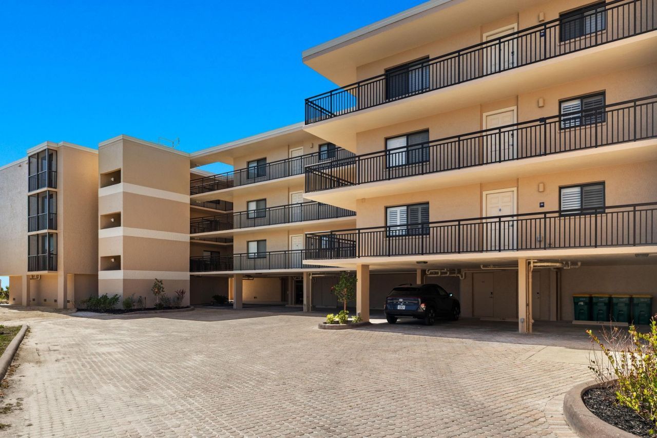 1401 Middle Gulf Dr, Unit T-204, Sanibel, FL 33957 Photo