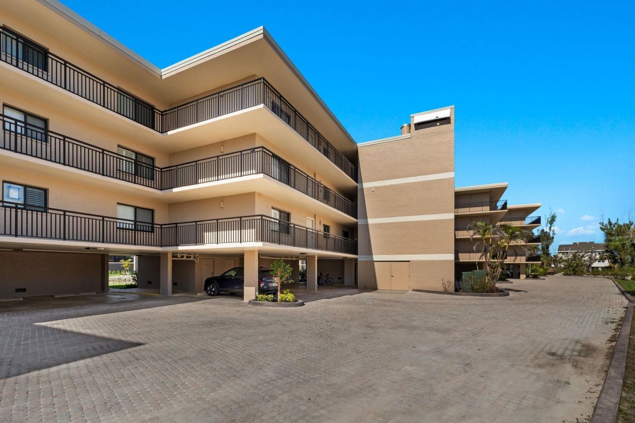 1401 Middle Gulf Dr, Unit T-204, Sanibel, FL 33957 Photo