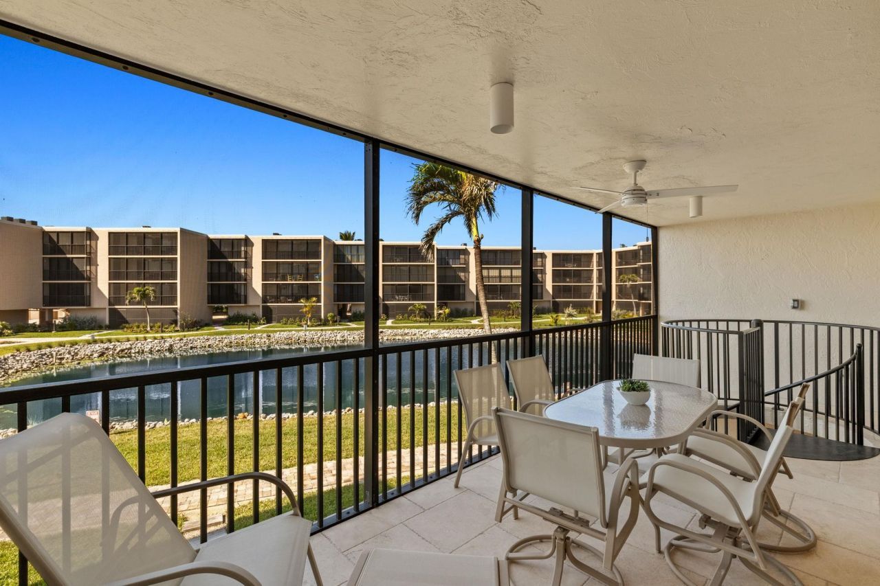 1401 Middle Gulf Dr, Unit T-204, Sanibel, FL 33957 Photo