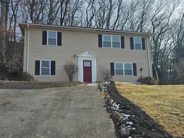 12 Ford Rd, Roxbury, NJ 07850
