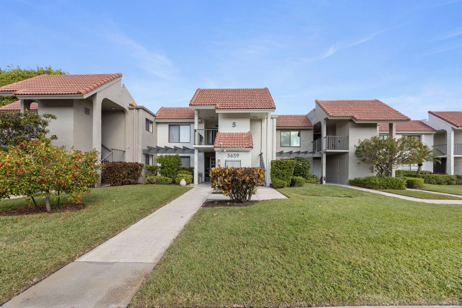 5659 Fairway Park Drive, Unit 203, Boynton Beach, FL 33437 Photo