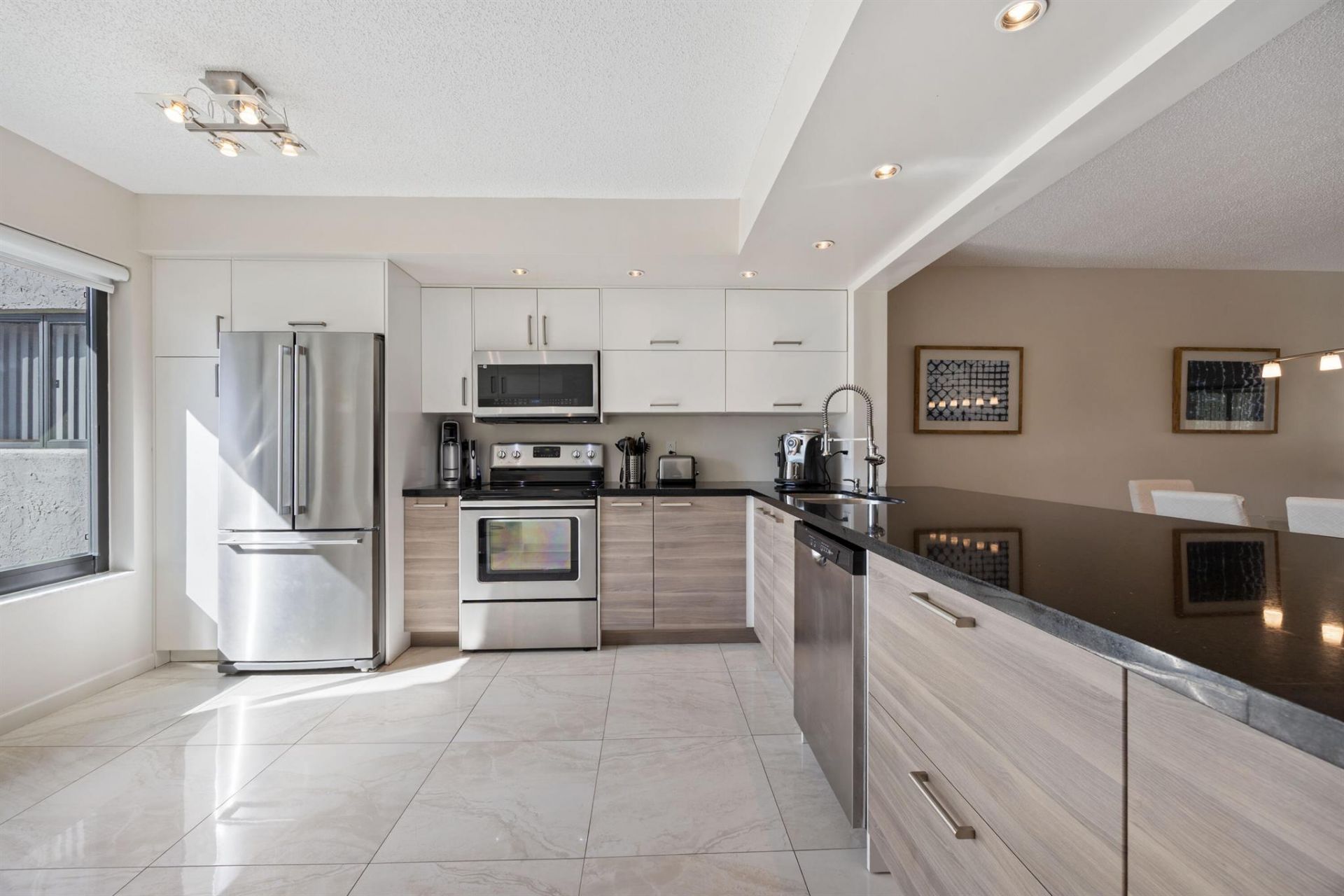 5659 Fairway Park Drive, Unit 203, Boynton Beach, FL 33437 Photo