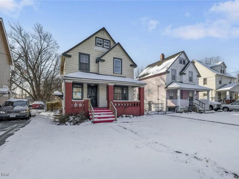 14410 Darwin Avenue, Cleveland, OH 44110 Photo 2