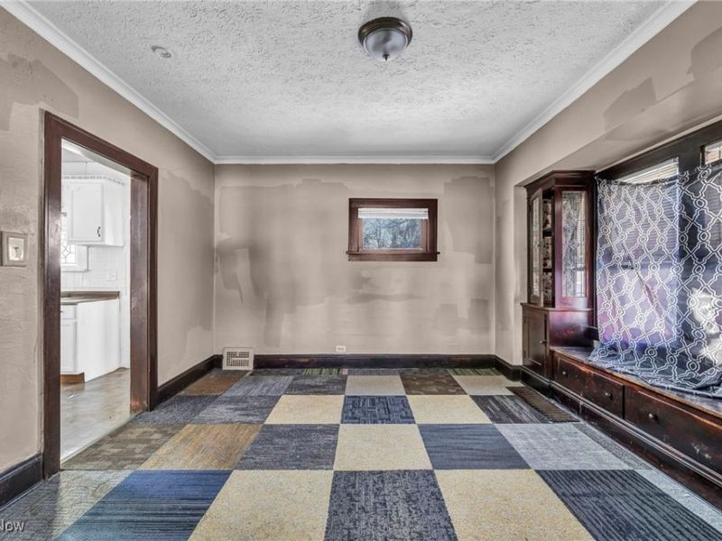 14410 Darwin Avenue, Cleveland, OH 44110 Photo 29