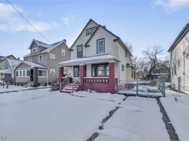 14410 Darwin Avenue, Cleveland, OH 44110 Photo 3