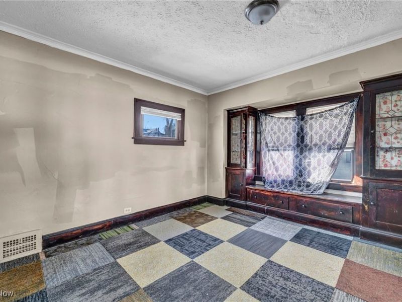 14410 Darwin Avenue, Cleveland, OH 44110 Photo 33