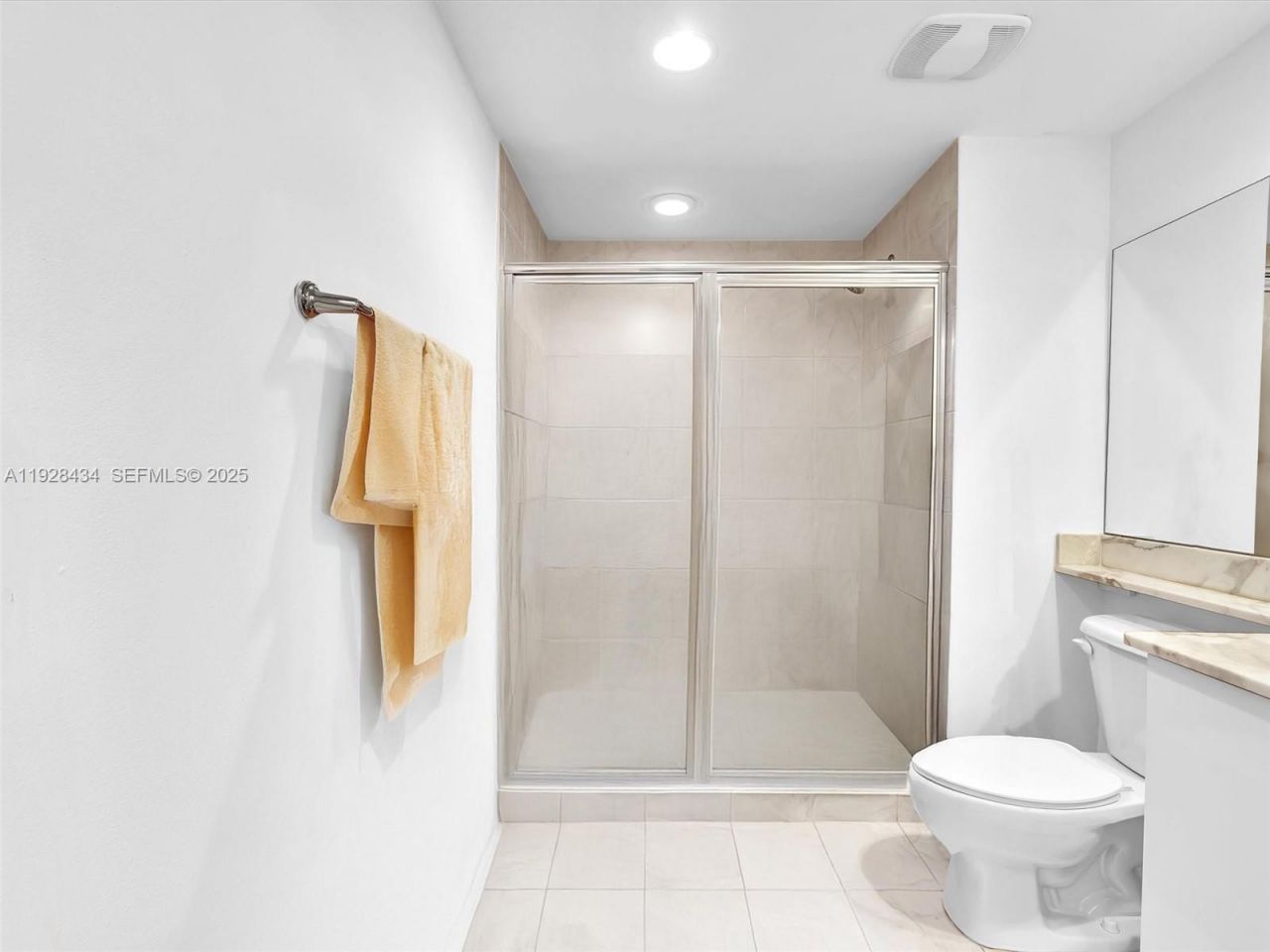 18800 NE 29th Ave, Unit 822, Aventura, FL 33180 Photo