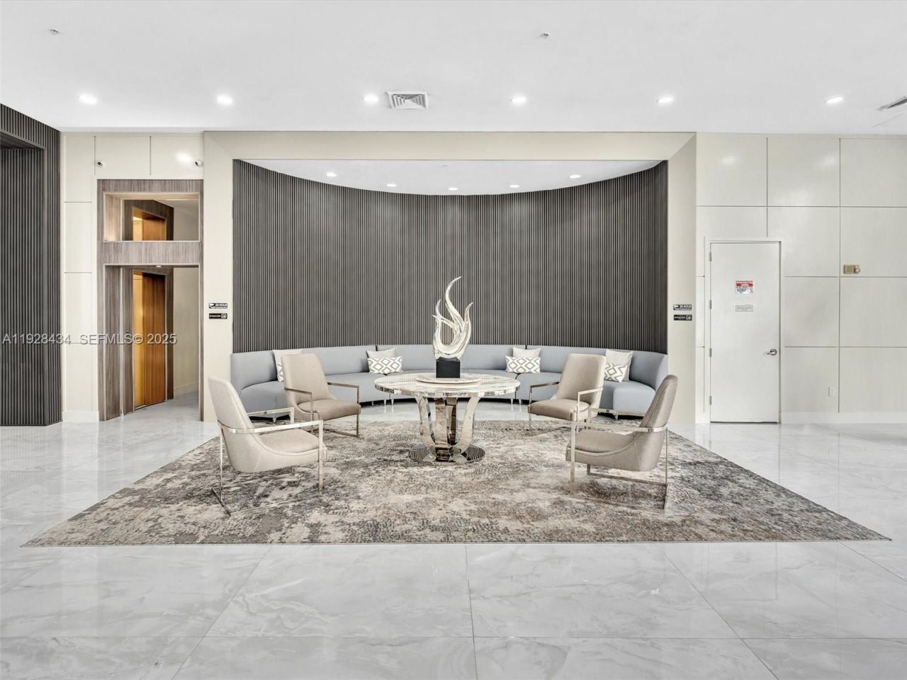 18800 NE 29th Ave, Unit 822, Aventura, FL 33180 Photo