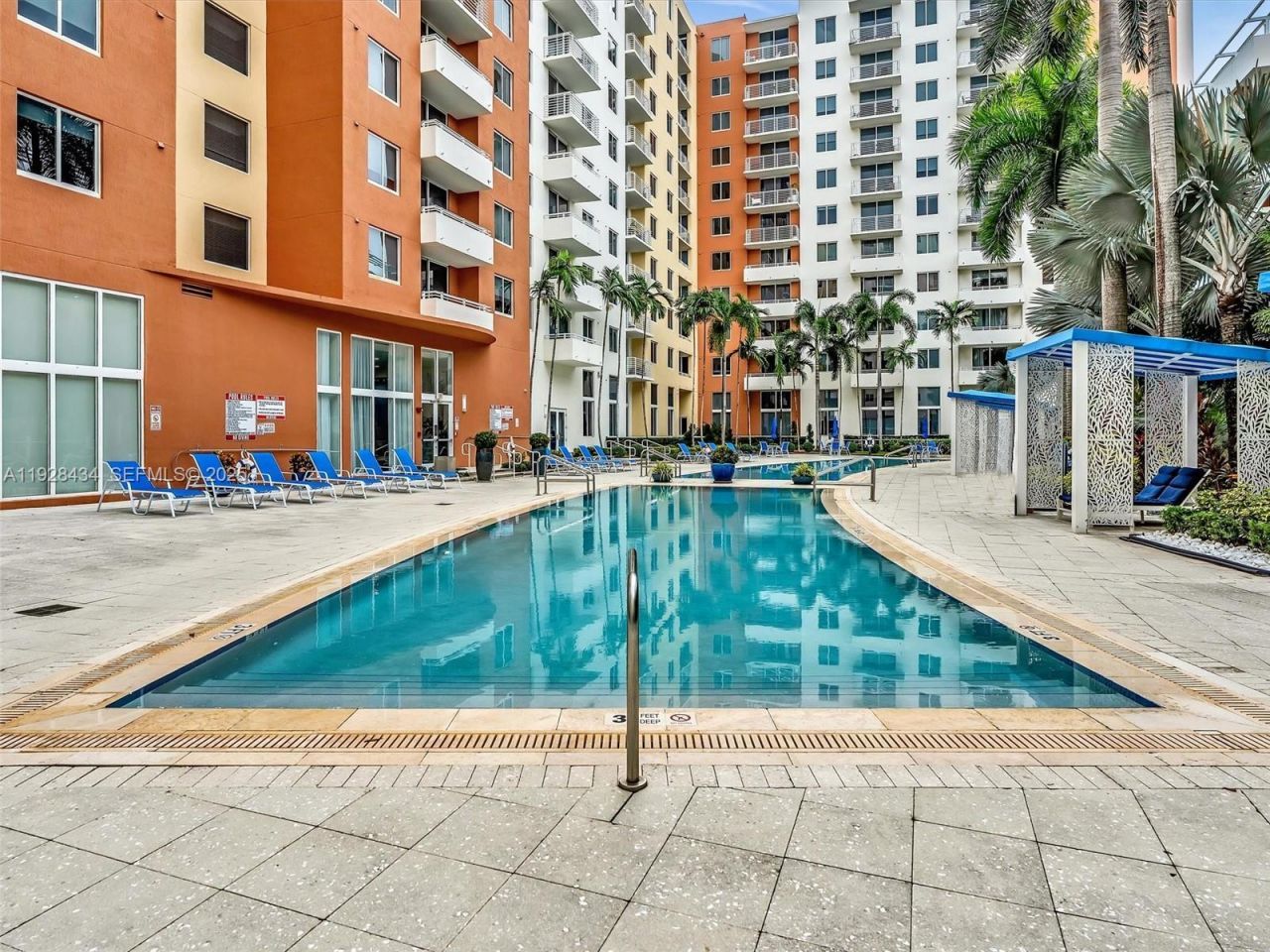 18800 NE 29th Ave, Unit 822, Aventura, FL 33180 Photo