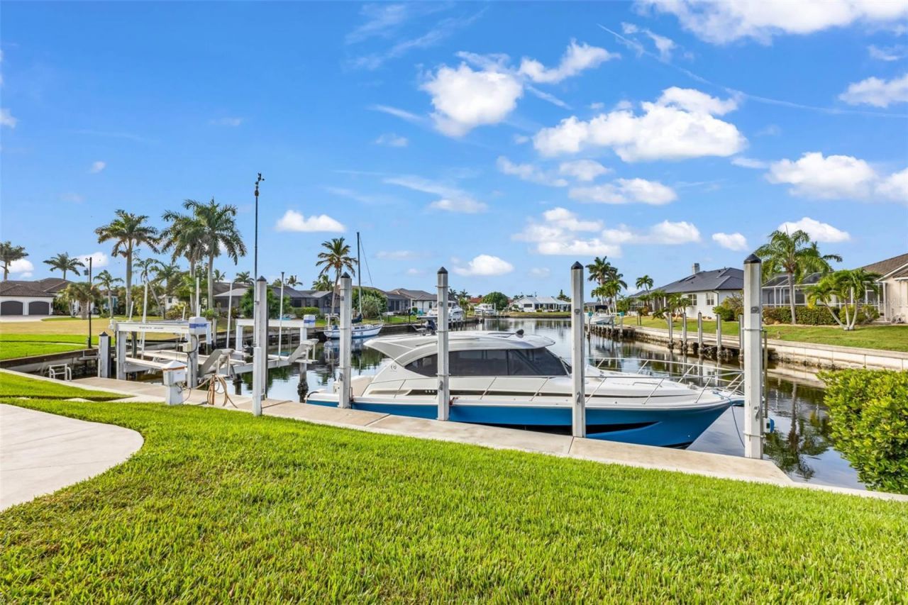 3691 Whippoorwill Boulevard, Punta Gorda, FL 33950 Photo