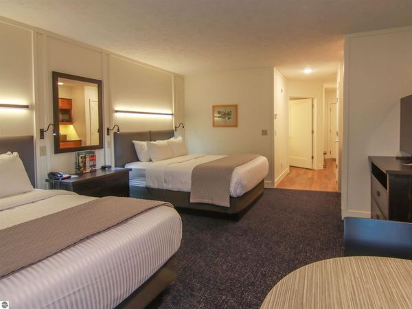 12400 Crystal Mountain Drive, Unit 176, Thompsonville, MI 49683