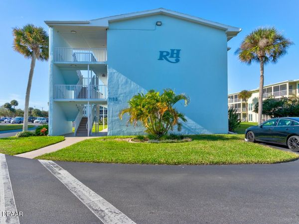 719 S Beach Street, Unit 316B, Daytona Beach, FL 32114