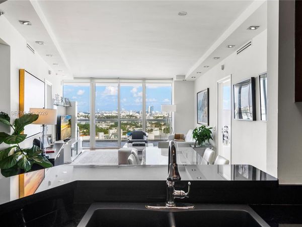 450 Alton Rd, Unit 1610, Miami Beach, FL 33139