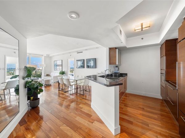 450 Alton Rd, Unit 1610, Miami Beach, FL 33139