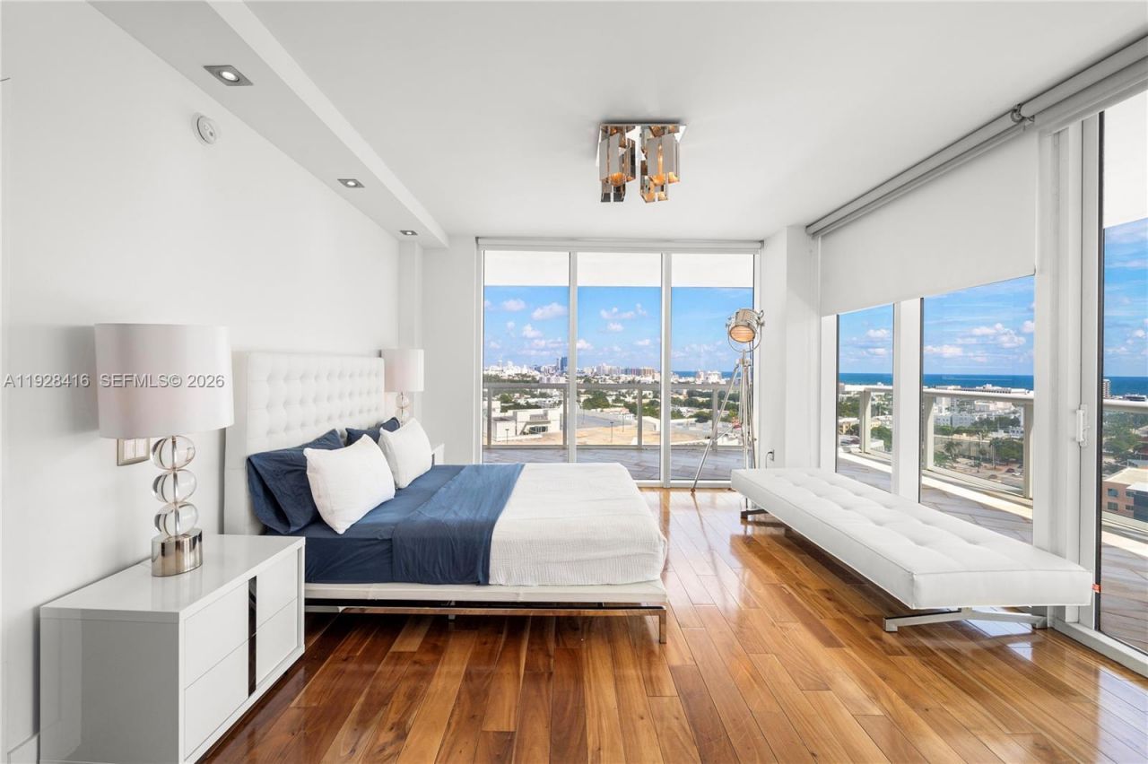 450 Alton Rd, Unit 1610, Miami Beach, FL 33139 Photo