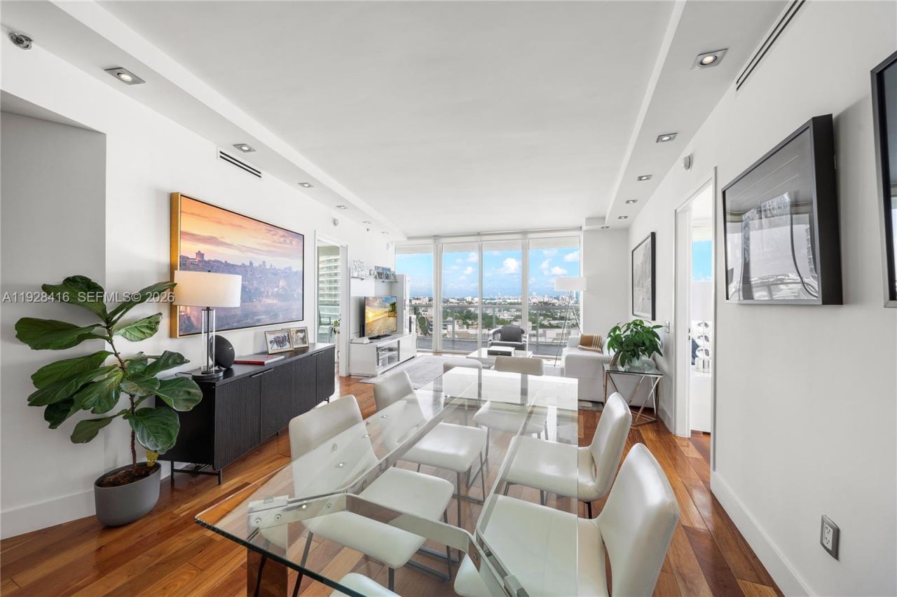 450 Alton Rd, Unit 1610, Miami Beach, FL 33139 Photo