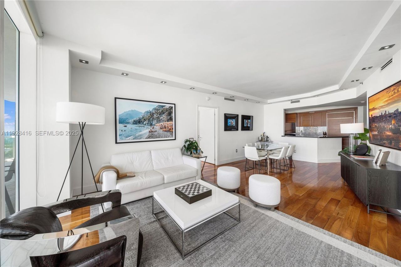 450 Alton Rd, Unit 1610, Miami Beach, FL 33139 Photo