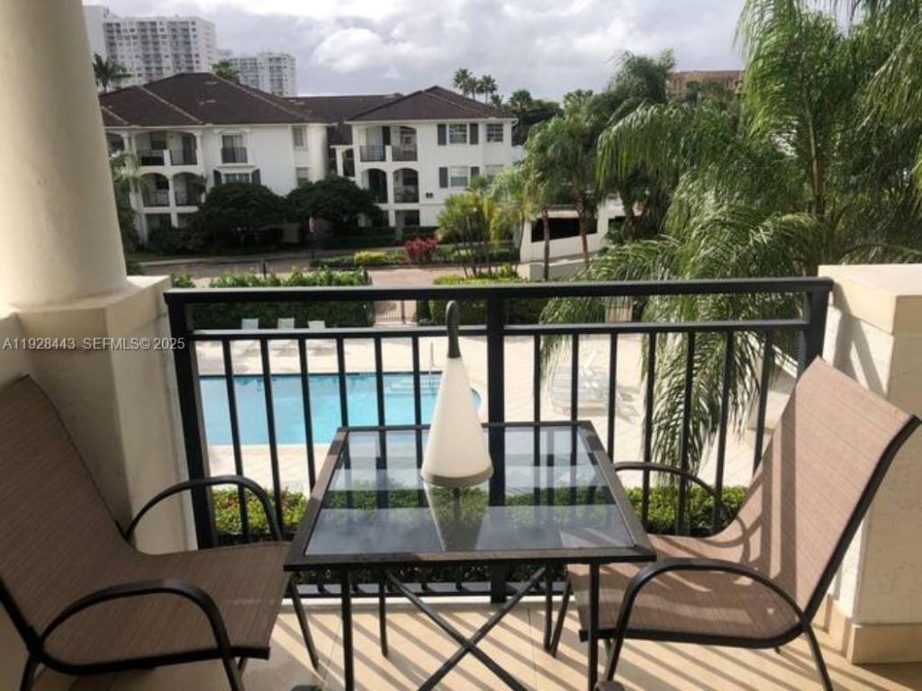 3205 NE 184th St, Unit 9302, Aventura, FL 33160 Photo