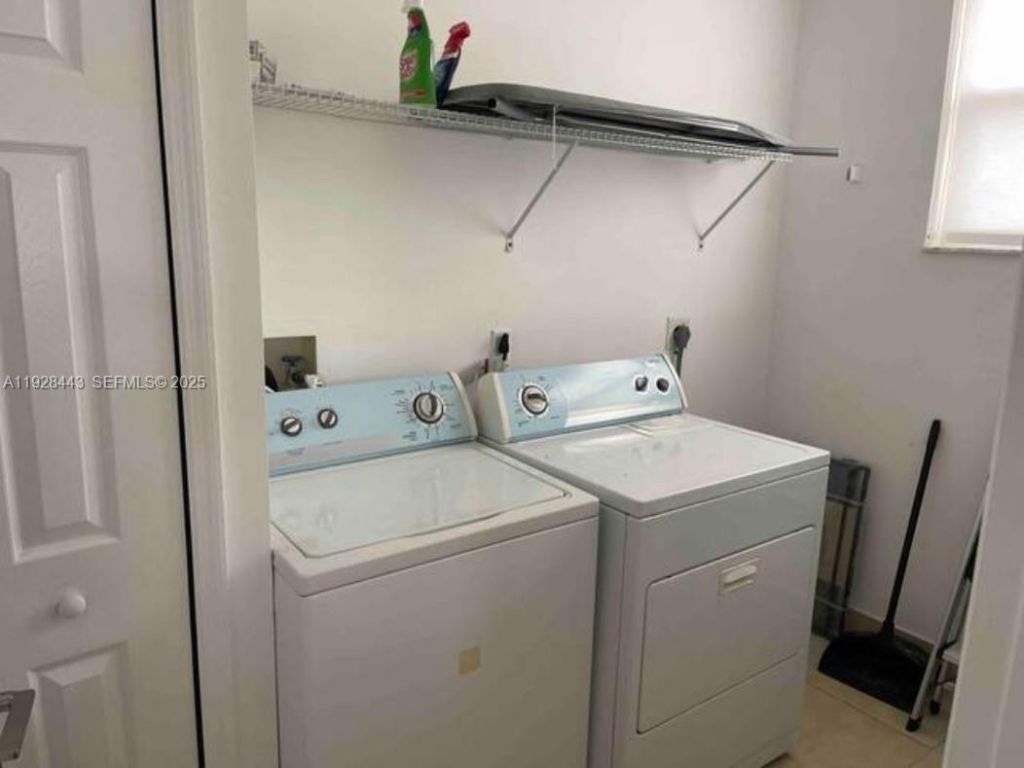 3205 NE 184th St, Unit 9302, Aventura, FL 33160 Photo