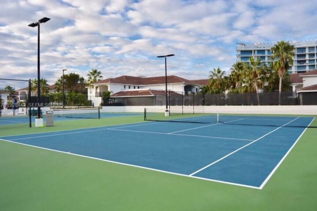 3205 NE 184th St, Unit 9302, Aventura, FL 33160 Photo