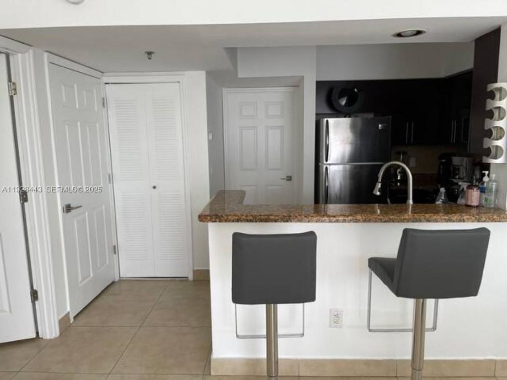 3205 NE 184th St, Unit 9302, Aventura, FL 33160 Photo