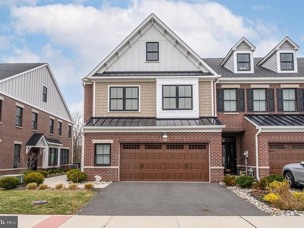 34 RIVERWALK, PLAINSBORO, NJ 08536