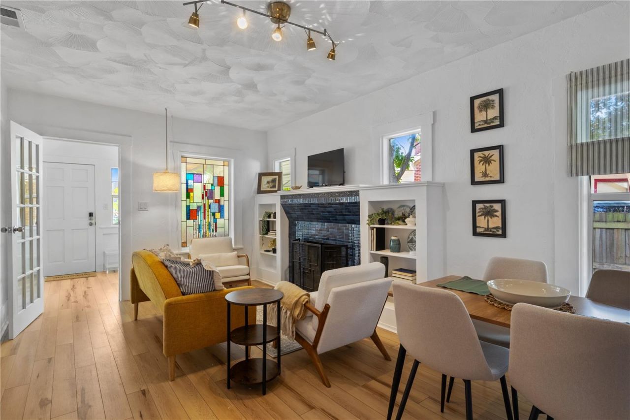 918 16th Street W, Bradenton, FL 34205 Photo