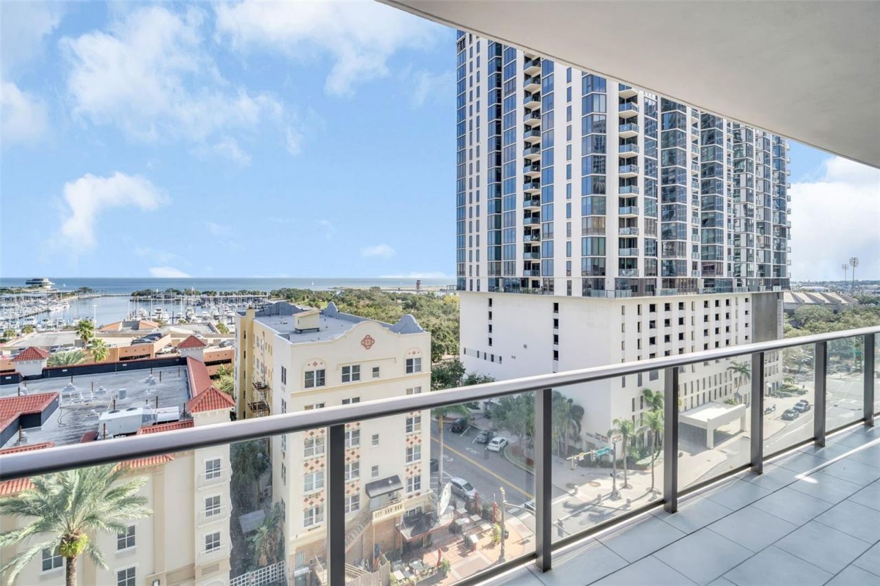 100 1st Avenue N, Unit 802, Saint Petersburg, FL 33701 Photo