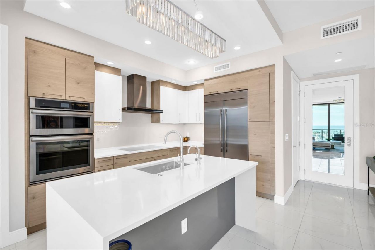 100 1st Avenue N, Unit 802, Saint Petersburg, FL 33701 Photo