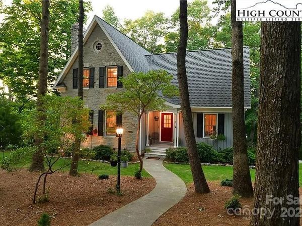 21 Maple Leaf Lane, Glade Valley, NC 28627