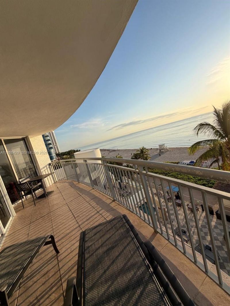 17375 Collins Ave, Unit 601, Sunny Isles Beach, FL 33160 Photo