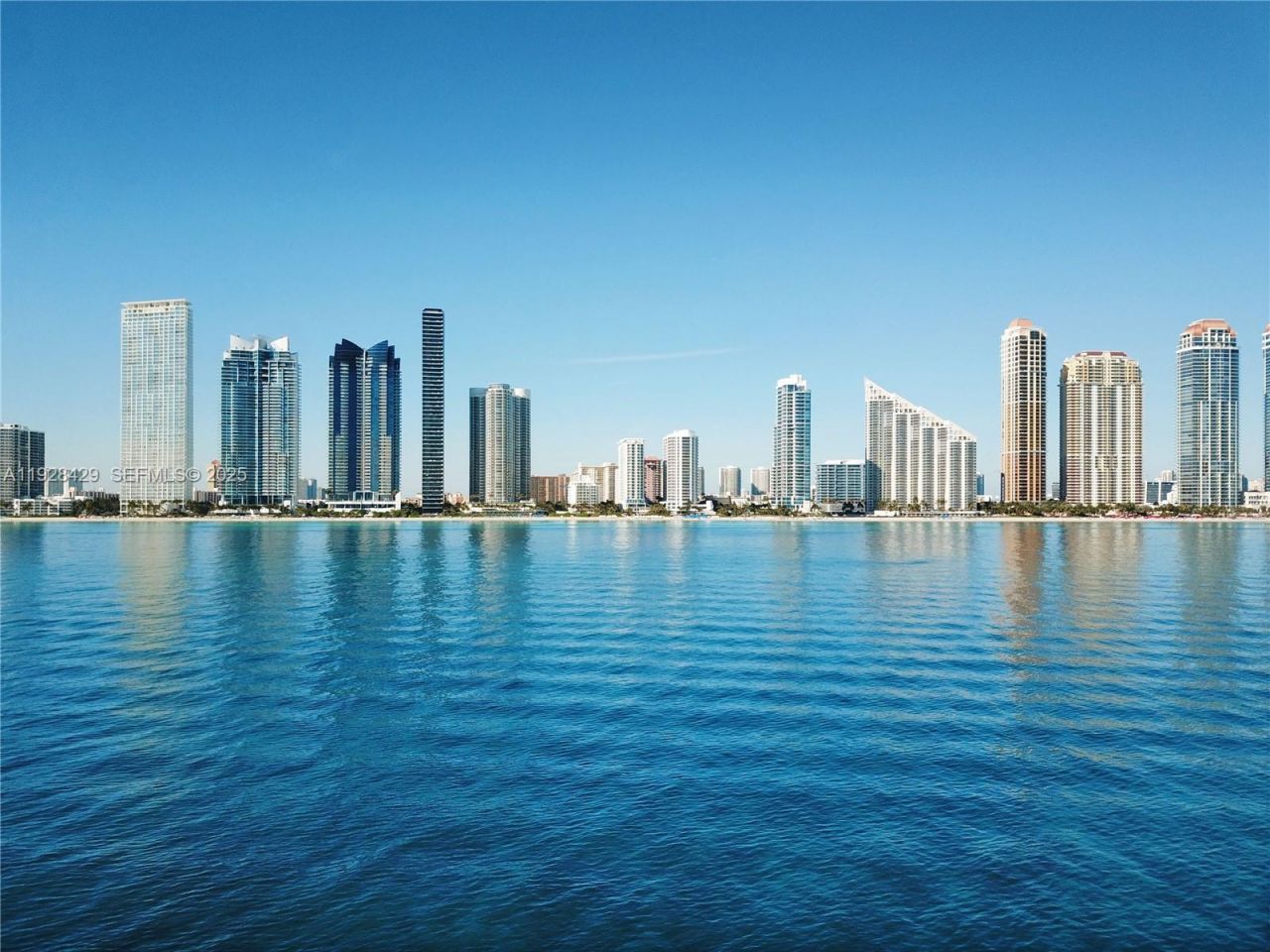 17375 Collins Ave, Unit 601, Sunny Isles Beach, FL 33160 Photo