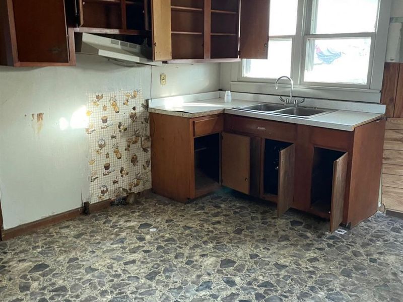 704 Broadway Street, Manchester, OH 45144 Photo 7