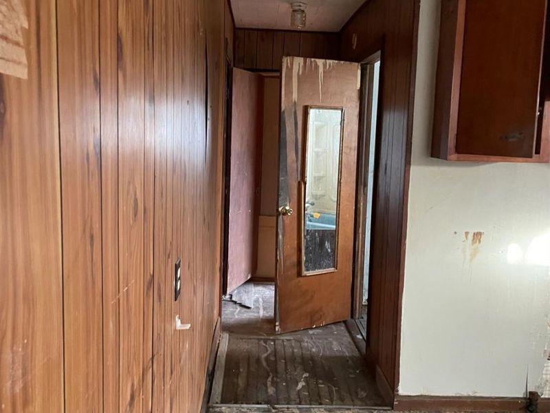 704 Broadway Street, Manchester, OH 45144 Photo 8