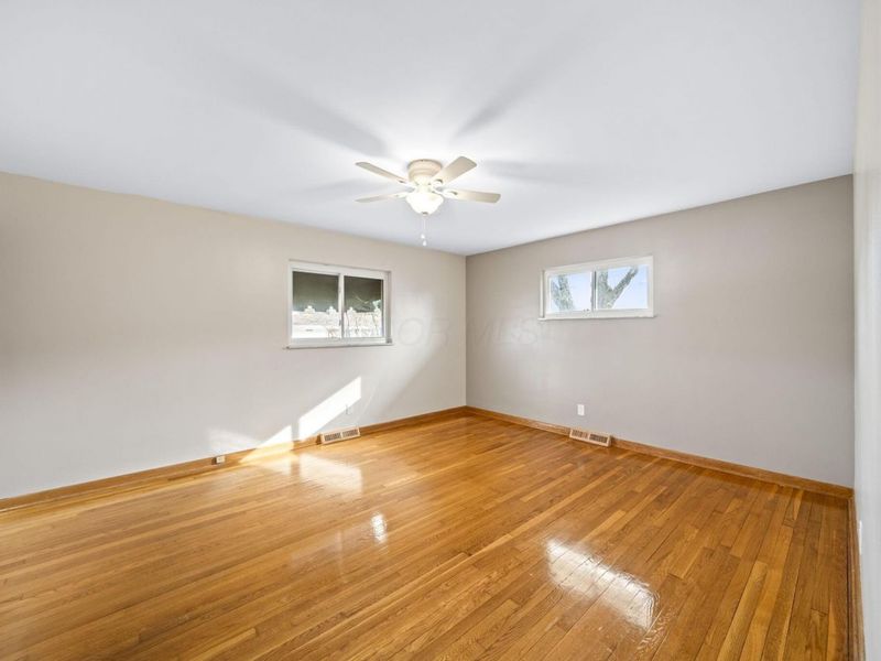 1585 Peace Place, Columbus, OH 43209 Photo 15