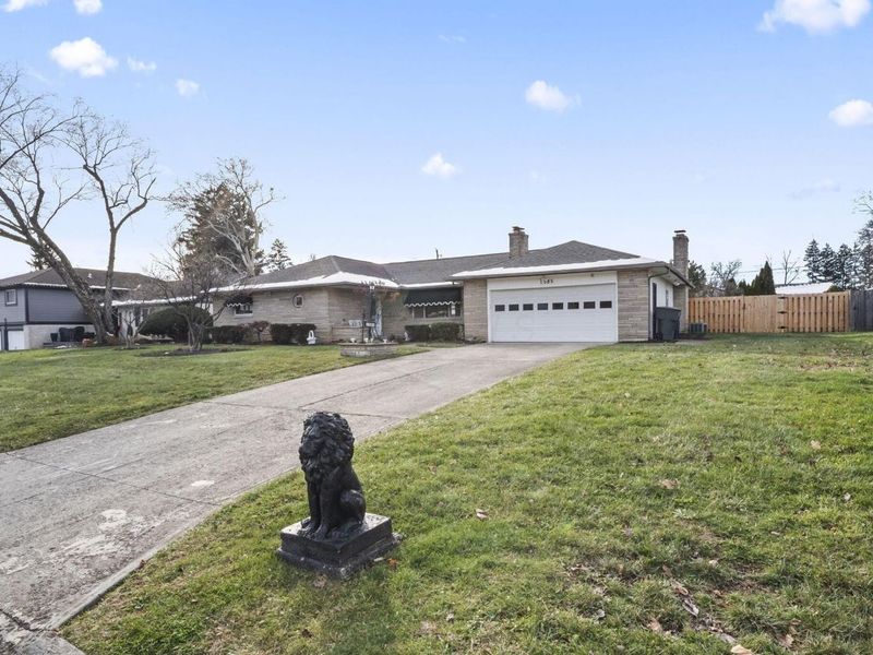 1585 Peace Place, Columbus, OH 43209 Photo 2