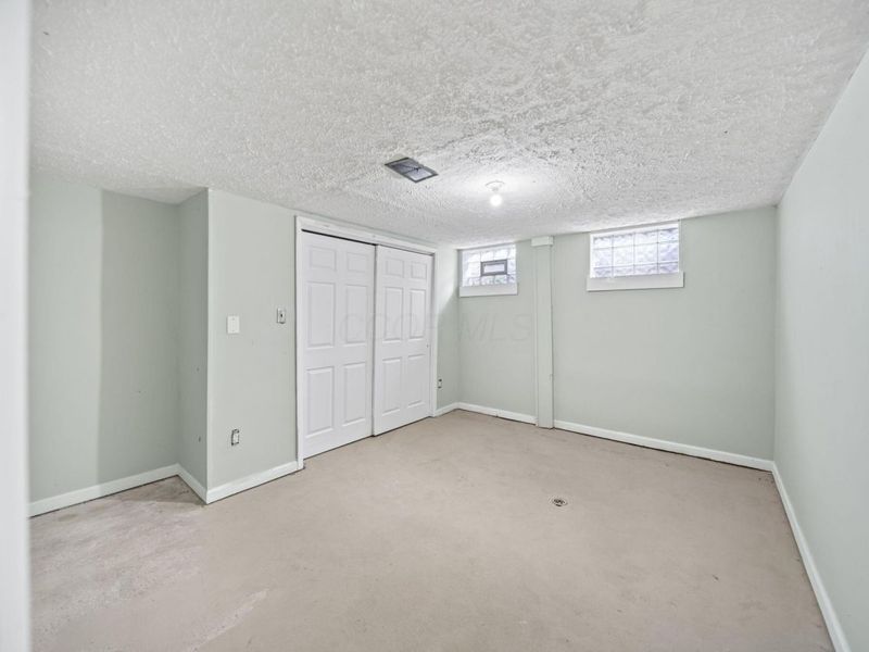 1585 Peace Place, Columbus, OH 43209 Photo 26