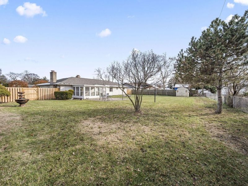 1585 Peace Place, Columbus, OH 43209 Photo 38