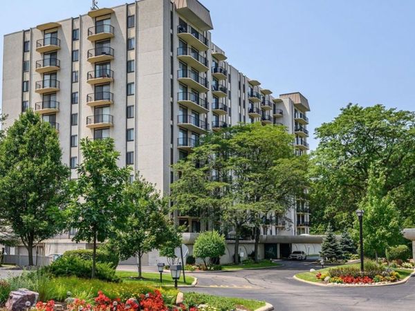 190 S Wood Dale Road, Unit 611, Wood Dale, IL 60191