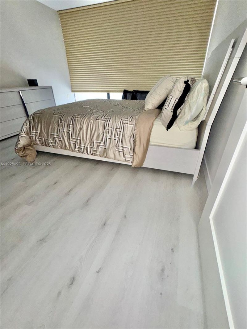 600 NE 36th St, Unit 720, Miami, FL 33137 Photo