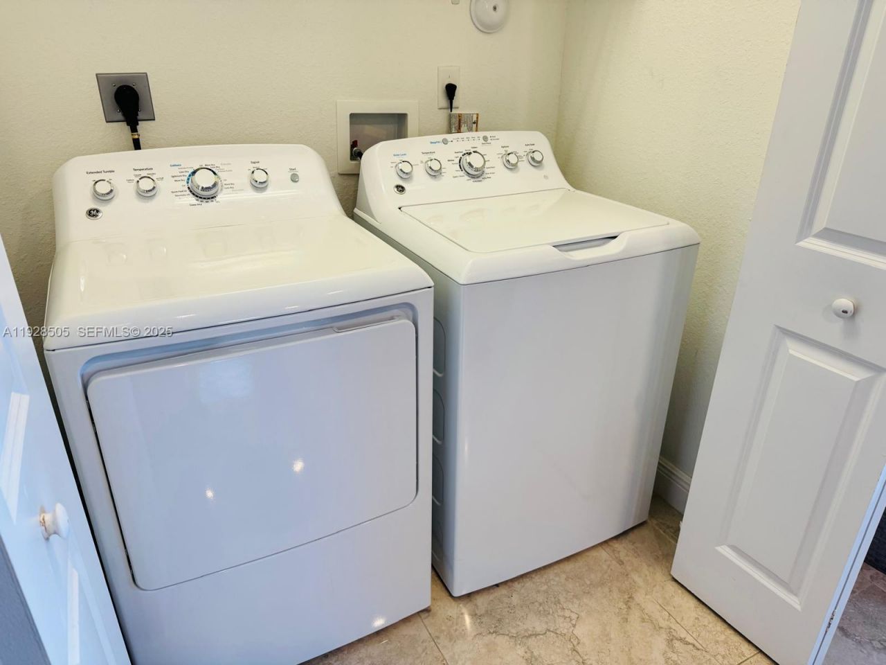 2491 SE 2nd St, Homestead, FL 33033 Photo