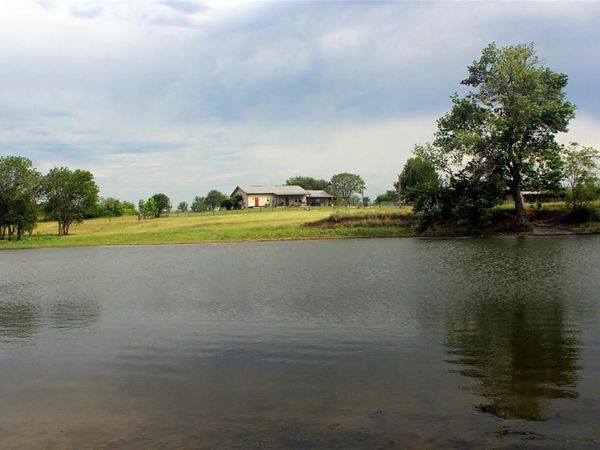 21481 SW County Road 4040, Dawson, TX 76639