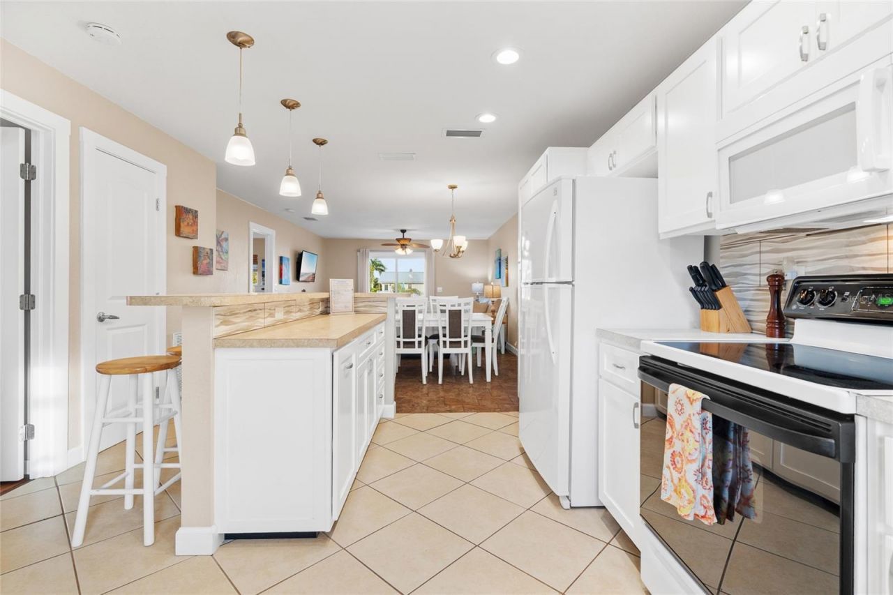 4503-4505 102nd Street W, Bradenton, FL 34210 Photo